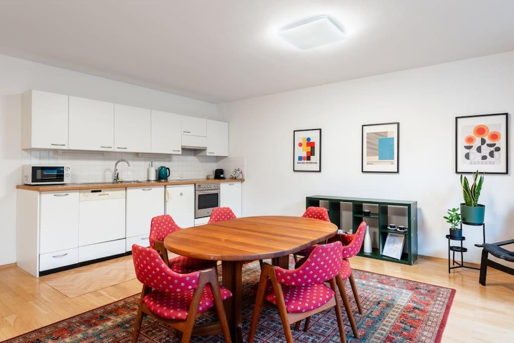 Bliss Apartment